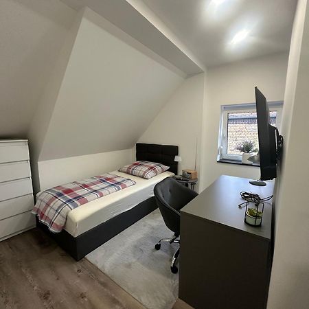 Ht Appartement Nr 4 Greppin Εξωτερικό φωτογραφία